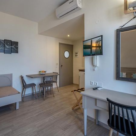 Icarus Suites & Apartments By "Lefkoniko" Rethimno Eksteriør billede