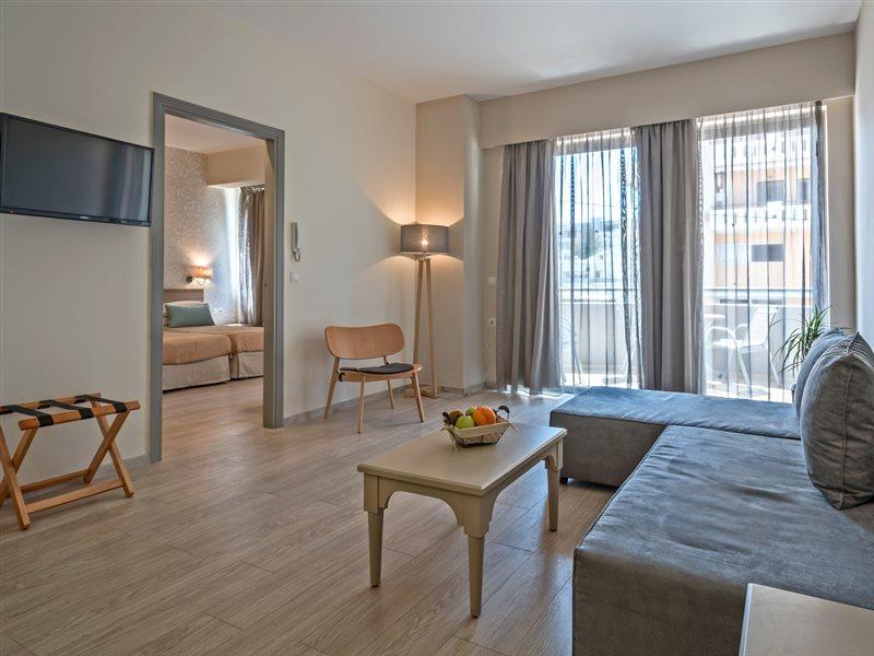 Icarus Suites & Apartments By "Lefkoniko" Rethimno Eksteriør billede